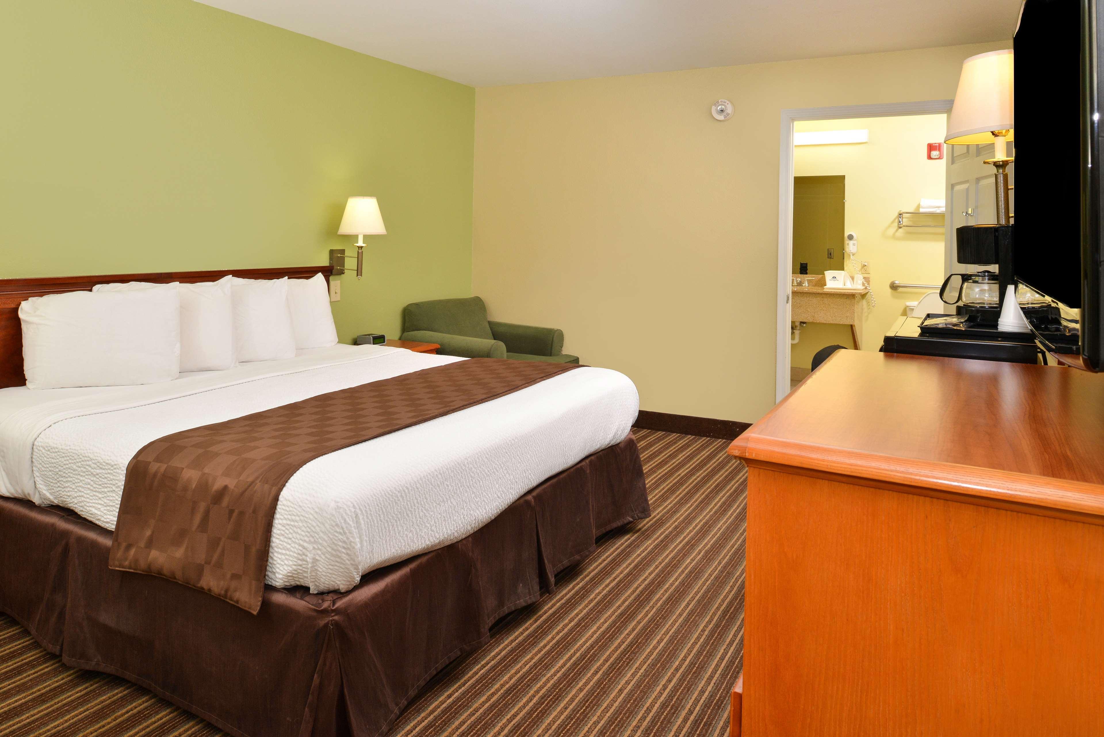 Americas Best Value Inn And Suites Little Rock Esterno foto