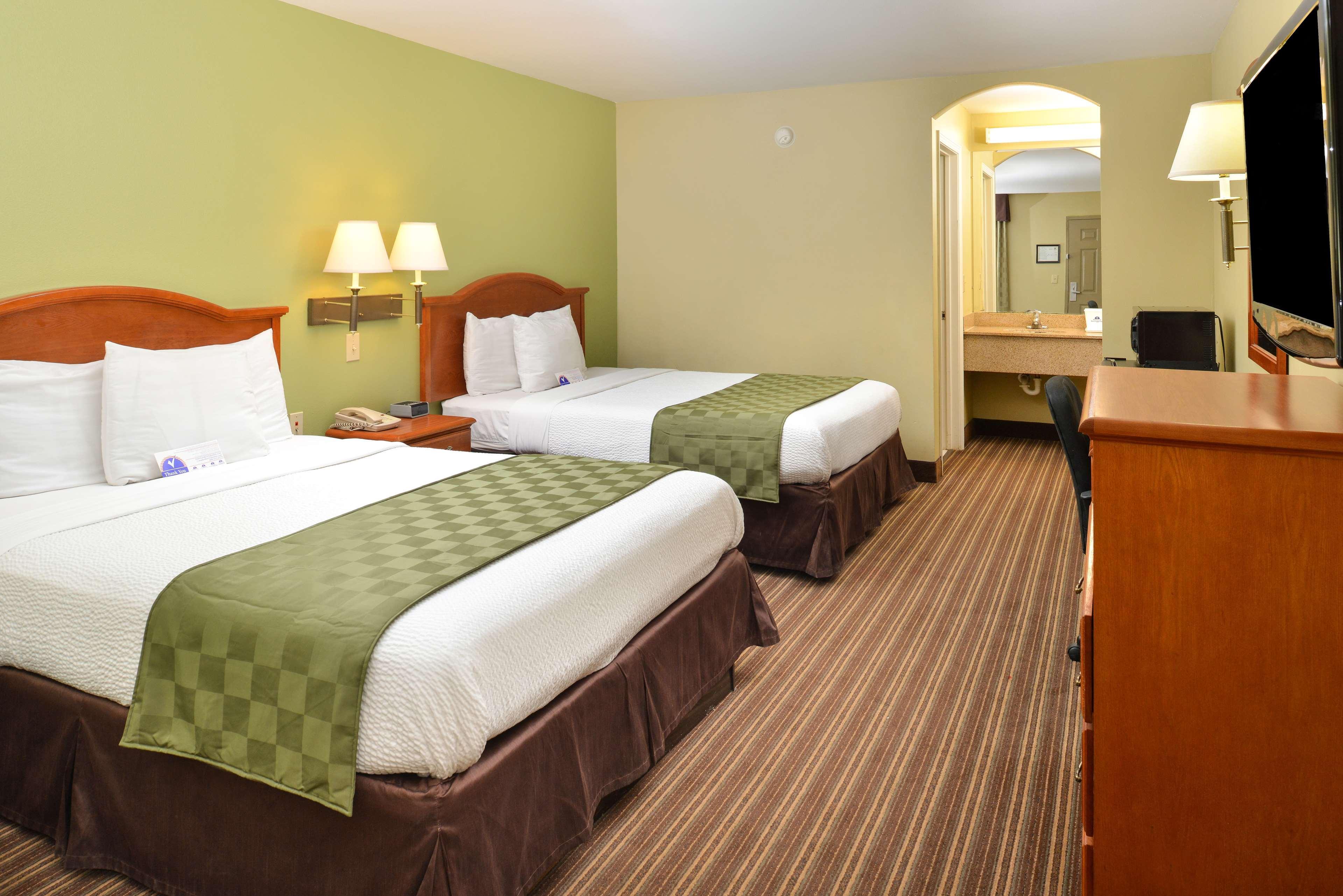 Americas Best Value Inn And Suites Little Rock Esterno foto