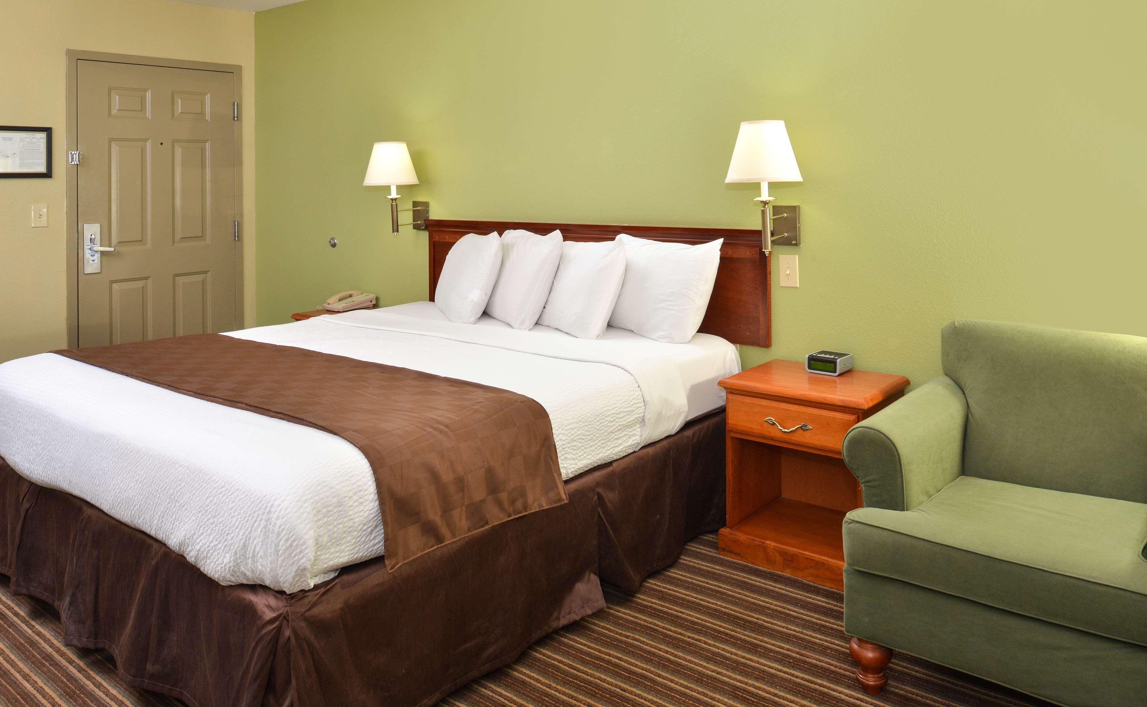 Americas Best Value Inn And Suites Little Rock Esterno foto