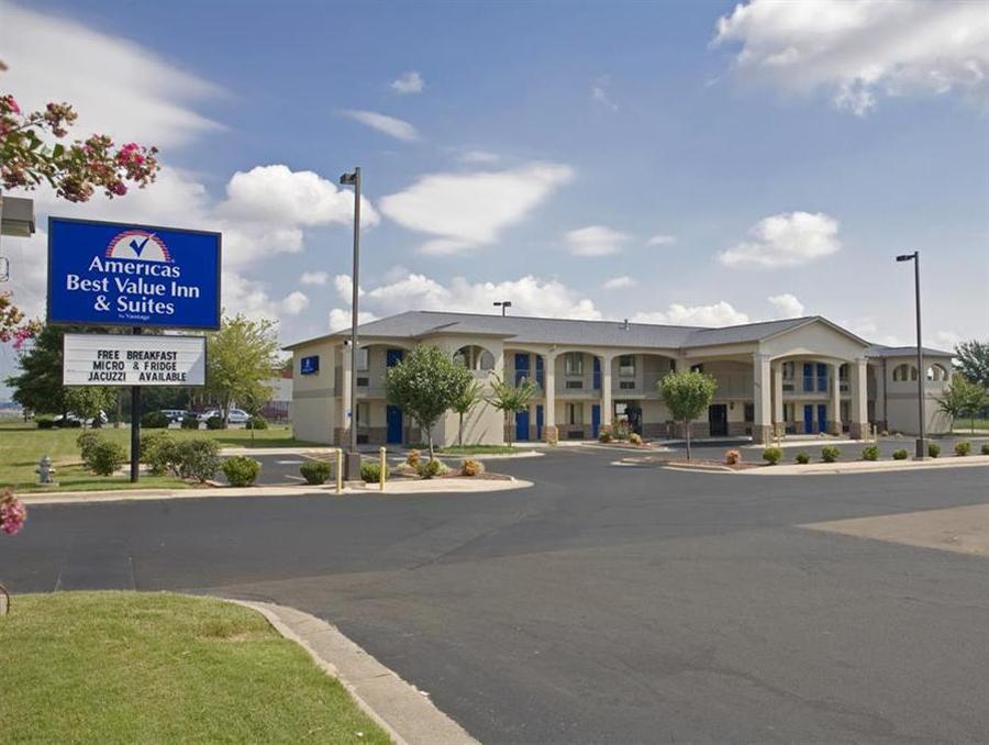 Americas Best Value Inn And Suites Little Rock Esterno foto