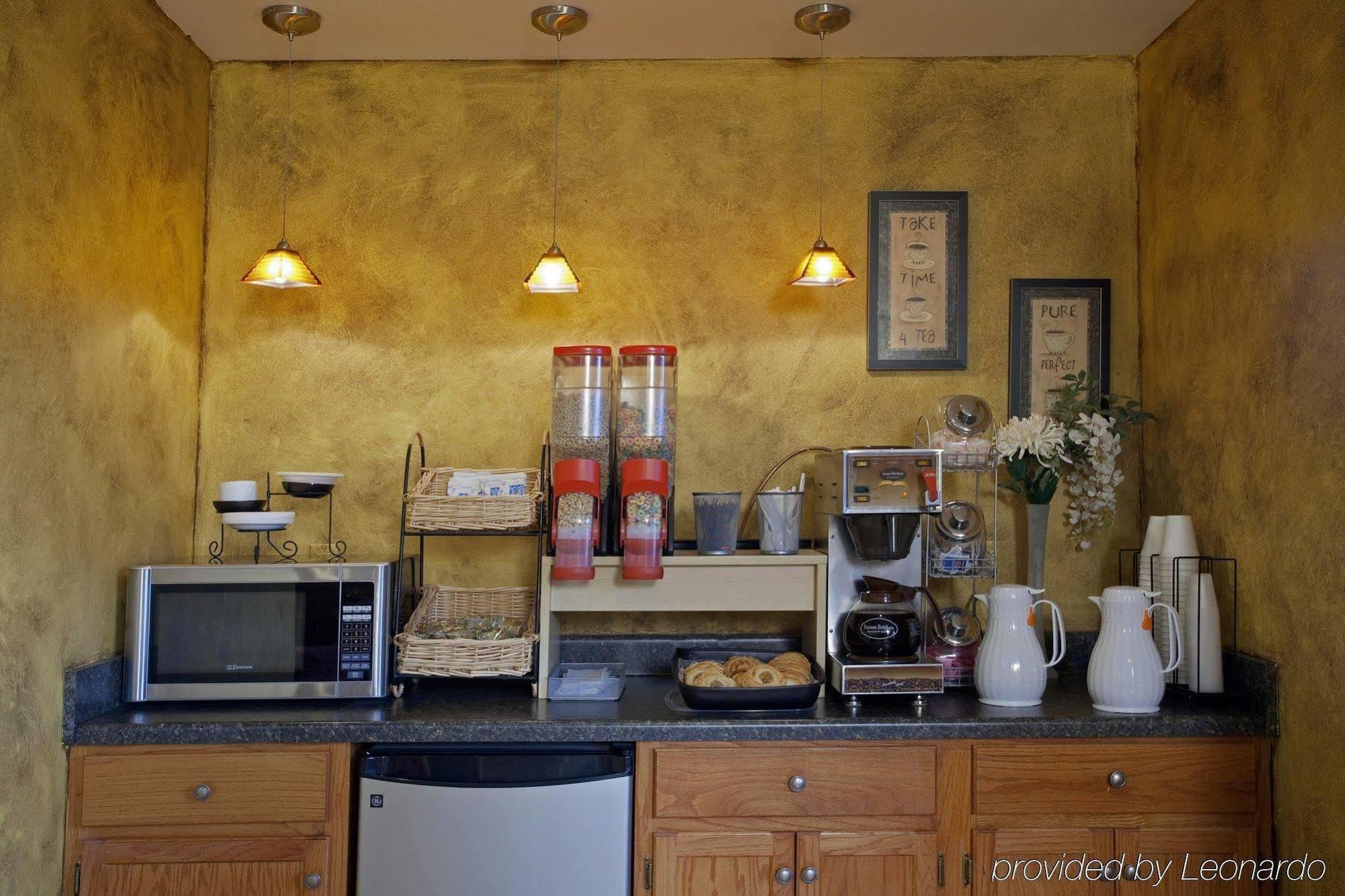 Americas Best Value Inn And Suites Little Rock Ristorante foto